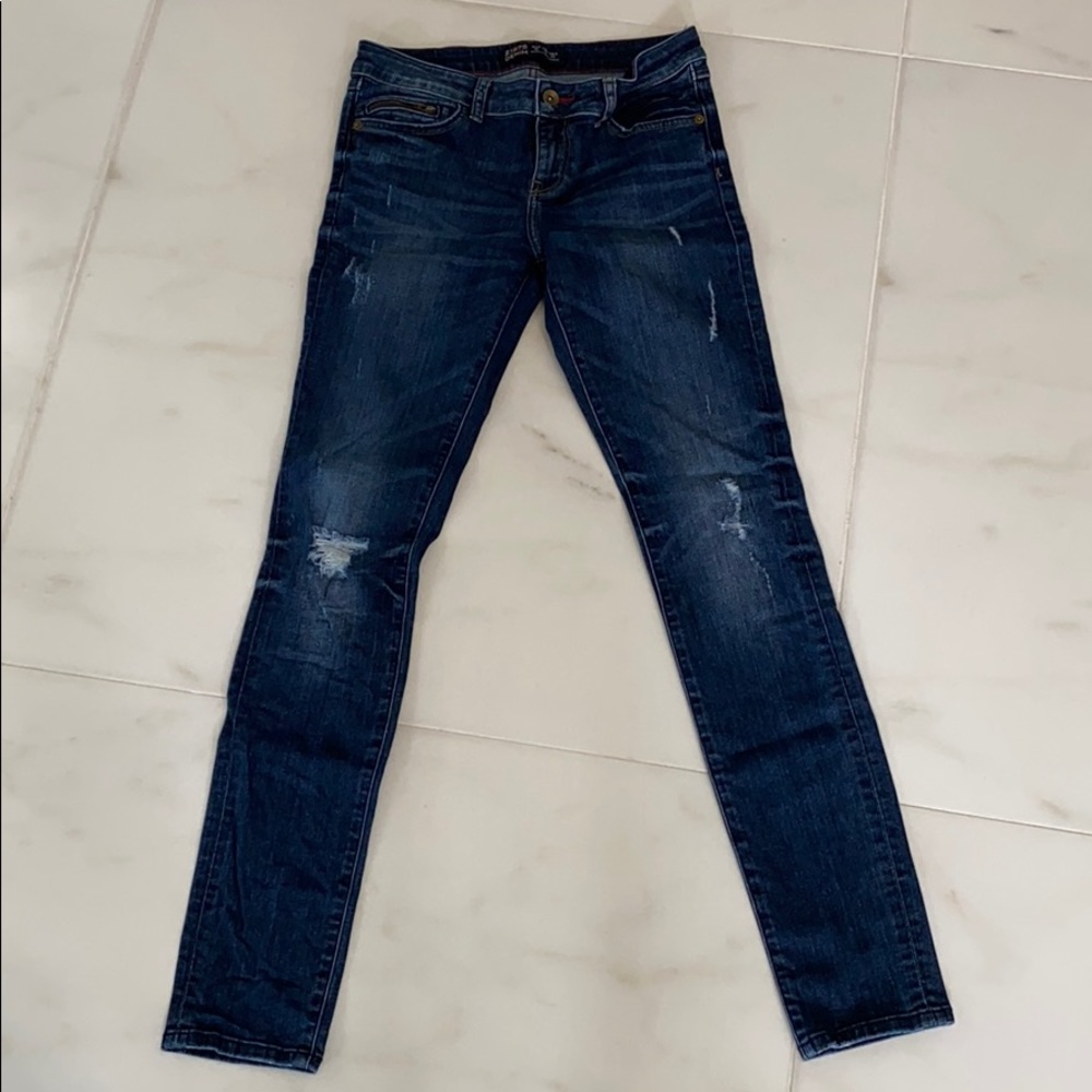 z1975 denim jeans